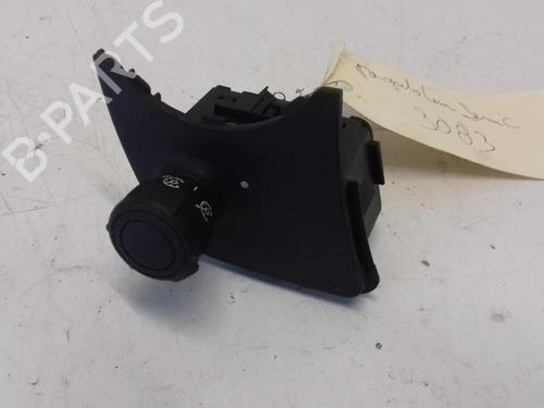 Used Switch RENAULT SCÉNIC II (JM0/1_) 1.9 dCi (JM0G, JM12, JM1G, JM2C) (120 hp) 27026824