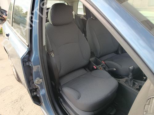 Used Right front seat Right front seat FIAT STILO (192_) 1.9 JTD (192_XF1A) (80 hp) 40113134 40113134