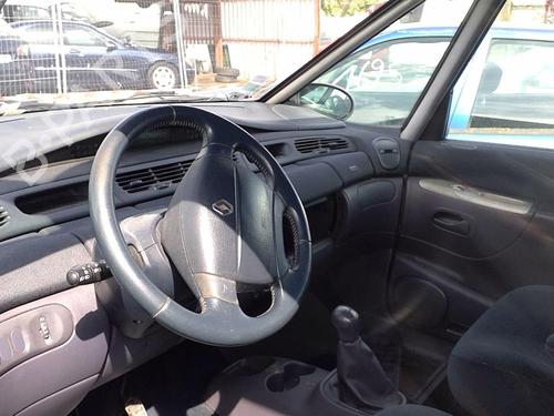 Left front window switch RENAULT ESPACE III (JE0_) 2.2 dCi (JE0K) | BP27029434I27 