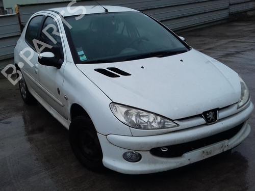 Højre bremsekaliber foran PEUGEOT 206 Hatchback (2A/C) 1.4 HDi eco 70 (68 hp) 27036317