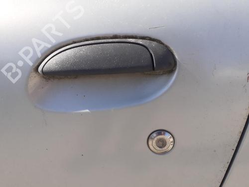 Venstre foran utvendig håndtak RENAULT CLIO II Hatchback Van (SB0/1/2_) 1.9 D (SB0R) (54 hp) 27342479