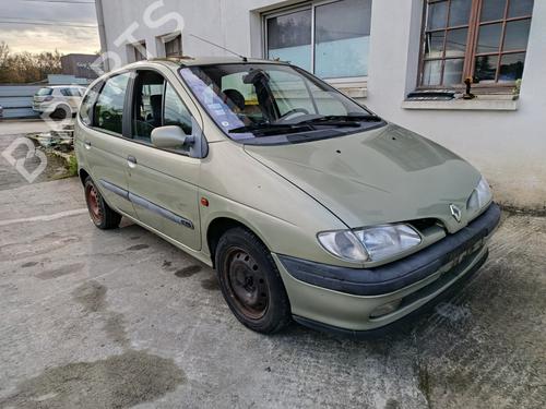 Bouton de warning RENAULT MEGANE Scenic (JA0/1_) 1.6 16V (JA0B, JA04, JA11, JA00) | BP30962642I22