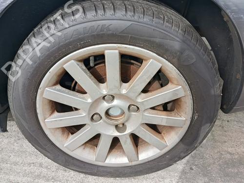 Fælk VOLVO V40 Estate (645) 1.9 DI (115 hp) 33198423