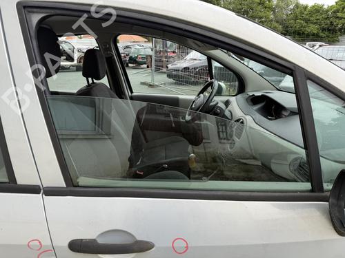 Dørrute Høyre foran RENAULT MODUS / GRAND MODUS (F/JP0_) 1.6 (JP03, JP0B, JP0U, JP0Y, JP1G) (112 hp) 27038532