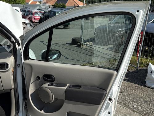 Lève-vitre avant droit RENAULT MODUS / GRAND MODUS (F/JP0_) 1.5 dCi (FP0D, JP0D) (82 hp) 28619744