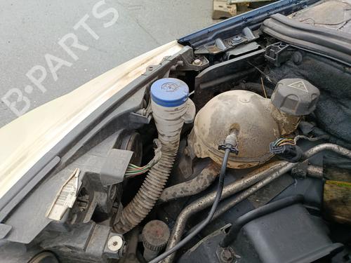 windscreen-washer-tank-peugeot-308-sw-i-4e_-4h_-2007-2008-2009-2010-2011-2012-2013-2014-32493594 main image