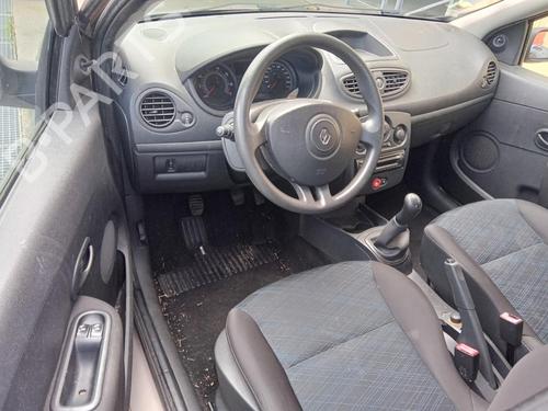 Used Front right interior door handle RENAULT CLIO III (BR0/1, CR0/1) 1.2 16V (BR02, BR0J, BR11, CR02, CR0J, CR11) (75 hp) 27035996