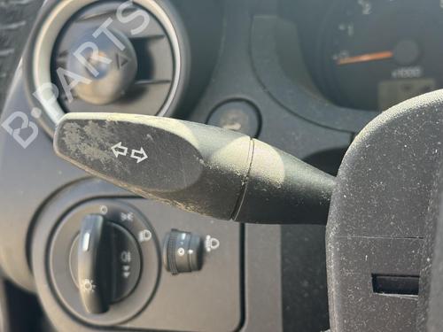 Used Switch FORD FIESTA V (JH_, JD_) 1.4 16V (80 hp) 27033374