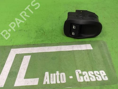 Used Switch PEUGEOT 206 Hatchback (2A/C) 1.4 i (75 hp) 27031255