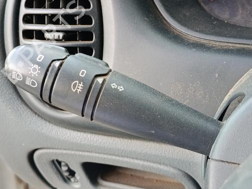 Used Switch Switch RENAULT MEGANE Scenic (JA0/1_) 1.6 e (JA0F) (90 hp) 32784048 32784048