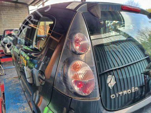 Farolim esquerdo CITROËN C1 (PM_, PN_) 1.0 (68 hp) 32135349