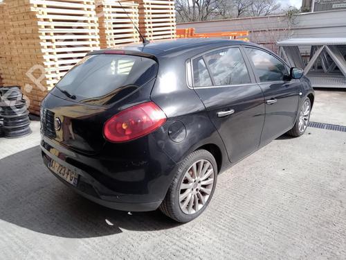Used Right rear door FIAT BRAVO II (198_) 1.9 D Multijet (198AXE1A) (90 hp) 27030693