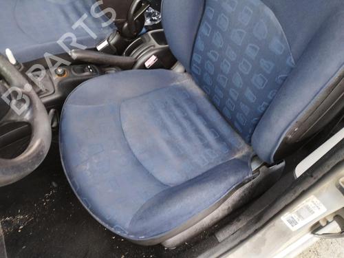 Left front seat PEUGEOT 206 Hatchback (2A/C) 1.4 i | BP30132710C15