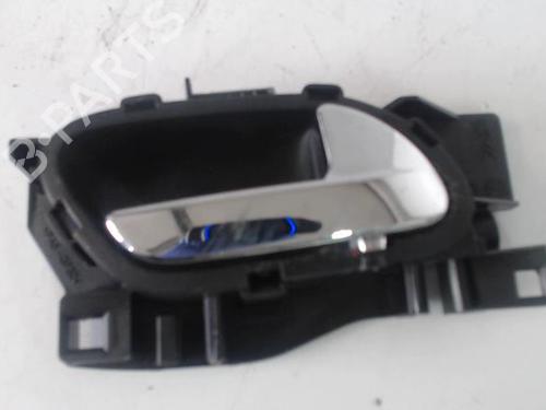 Used Rear right interior door handle Rear right interior door handle PEUGEOT 3008 I MPV (0U_) 1.6 VTi (120 hp) 27030274 27030274