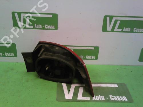 Used Left taillight RENAULT LAGUNA II (BG0/1_) 1.9 dCi (107 hp) 27034463