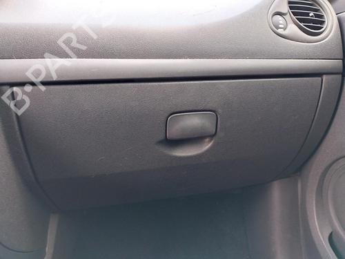 Used Glove box RENAULT CLIO III (BR0/1, CR0/1) 1.5 dCi (C/BR0G, C/BR1G) (68 hp) 27035611