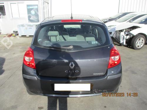 Used Right taillight RENAULT CLIO III (BR0/1, CR0/1) 1.6 16V (BR09, BR0T, CR09, CR0T) (88 hp) 28810888