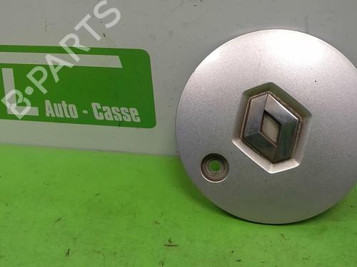 Used Left taillight RENAULT SCÉNIC II (JM0/1_) 1.9 dCi (JM0G, JM12, JM1G, JM2C) (120 hp) 27037452