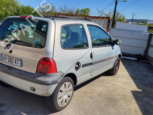 Used Right taillight Right taillight RENAULT TWINGO I (C06_) 1.2 16V (C060) (60 hp) 27030317 27030317