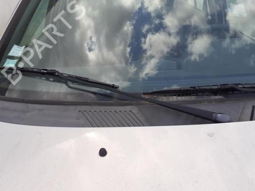 Used Front windshield wiper arm RENAULT CLIO II (BB_, CB_) 1.5 dCi (B/CB07) (65 hp) 27032632