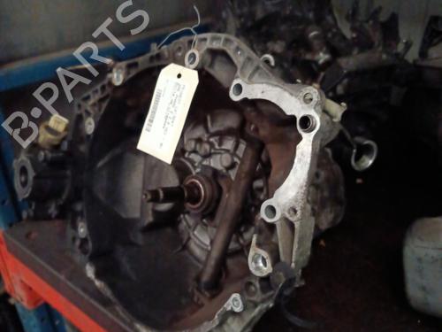 Używane Skrzynia biegów PEUGEOT 306 Hatchback (7A, 7C, N3, N5) 2.0 HDI 90 (90 hp) 29944228