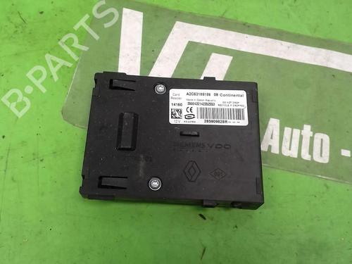 Used Card reader RENAULT MEGANE III Grandtour (KZ0/1) 1.5 dCi (KZ09, KZ0D, KZ1G, KZ29, KZ14, KZ1W, KZ10, KZ1F,... (110 hp) 27031271
