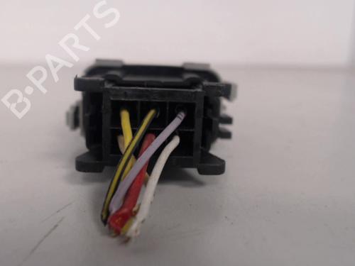 Used Switch RENAULT VEL SATIS (BJ0_) 2.2 dCi (BJ0E, BJ0F) (150 hp) 27037662