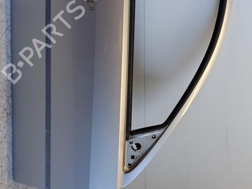 Porta frente direita Porta frente direita FORD MONDEO III (B5Y) [2000-2007] 36481933 36481933
