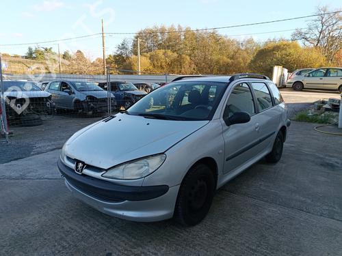 Barra do tejadilho PEUGEOT 206 SW (2E/K) 1.4 (75 hp) 30962574