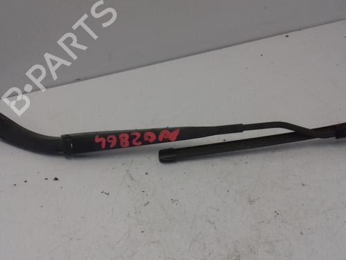 Used Front windshield wiper arm RENAULT MEGANE II Estate (KM0/1_) 1.5 dCi (KM16, KM1E) (106 hp) 27027453