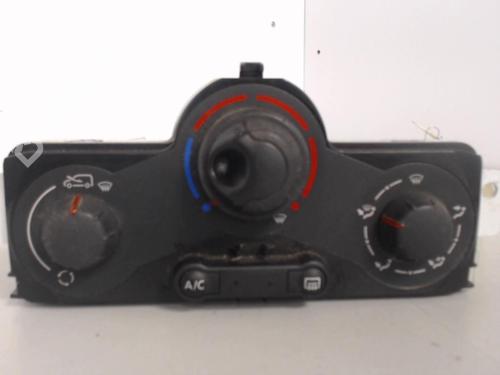 Used Climate control RENAULT KANGOO Express (FW0/1_) 1.5 dCi 90 (FW0G, FW05, FW08, FW11) (90 hp) 27031083