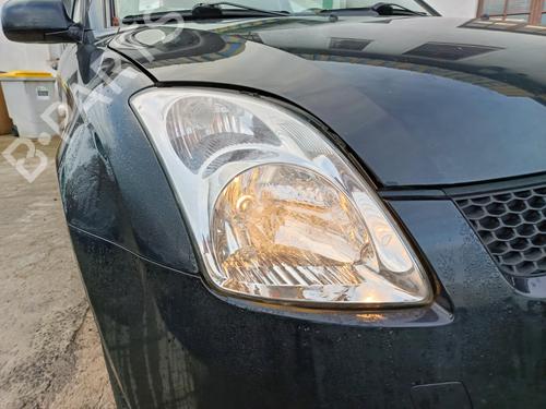 Used Right headlight Right headlight SUZUKI SWIFT III (MZ, EZ) 1.3 (RS413, ZC11S) (92 hp) 32126571 32126571