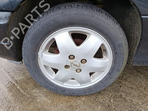 Used Left front driveshaft Left front driveshaft OPEL ASTRA F Hatchback (T92) 1.7 TDS (F08, M08, F68, M68) (82 hp) 32777472 32777472