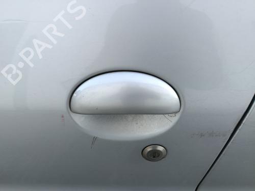 Venstre fortil udvendigt håndtag PEUGEOT 206 SW (2E/K) 1.4 (75 hp) 30962585