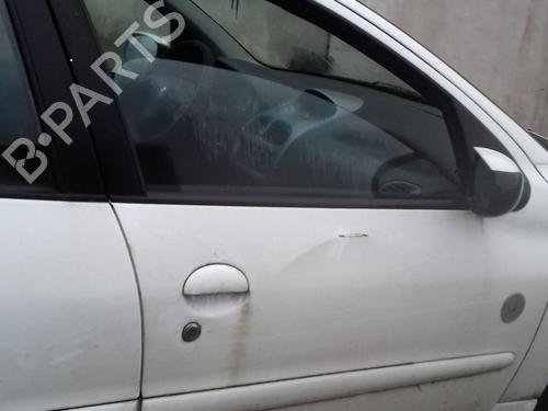 Used Front right door window PEUGEOT 206 Hatchback (2A/C) 1.4 HDi eco 70 (68 hp) 27027568