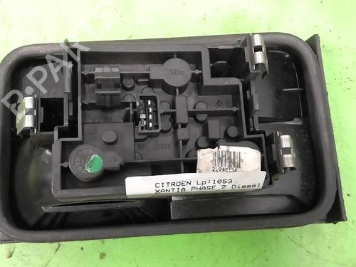 Used Left tailgate light CITROËN XANTIA (X1_, X2_) 2.0 HDI 109 (109 hp) 27038207