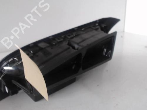 Air vent PEUGEOT 3008 I MPV (0U_) 1.6 VTi | BP27027787I21 