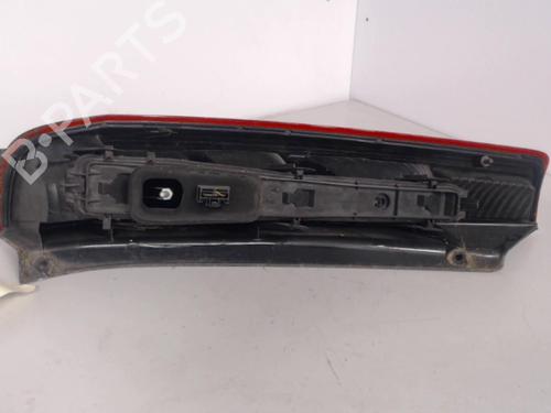 Used Right taillight FORD FIESTA V (JH_, JD_) 1.4 TDCi (68 hp) 27029128