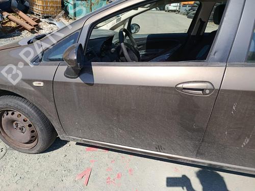 Used Front left exterior door handle Front left exterior door handle 37230414 37230414