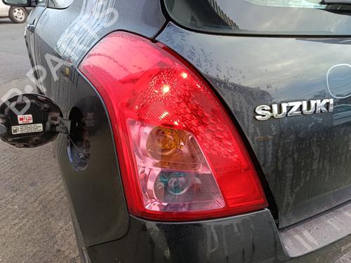 Used Left taillight SUZUKI SWIFT III (MZ, EZ) 1.3 (RS413, ZC11S) (92 hp) 32126569