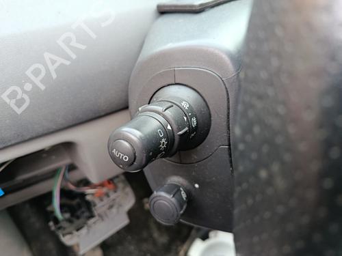 switch-renault-scenic-ii-jm01_-2003-2004-2005-2006-2007-2008-2009-2010-40112652 main image