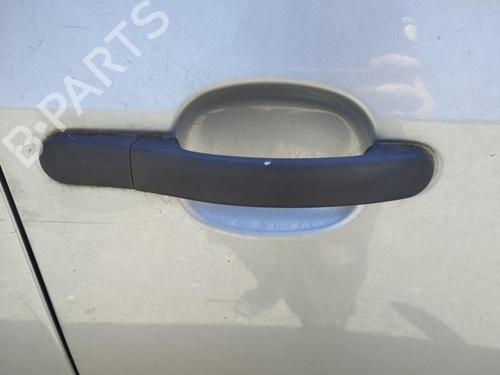 Używane Klamka zewnętrzna drzwi przednich prawych FORD FUSION (JU_) 1.4 (80 hp) 27038592