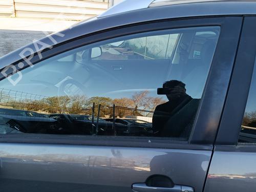 Rudehejsemekanisme ventre foran Rudehejsemekanisme ventre foran TOYOTA COROLLA Verso (ZER_, ZZE12_, R1_) 2.2 D-4D (AUR10_, AUR10R) (136 hp) 34057409 34057409