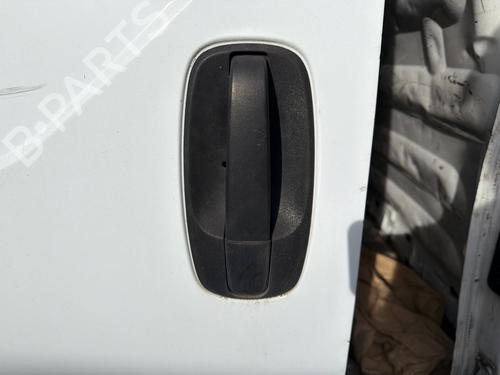 Used Rear right exterior door handle Rear right exterior door handle NISSAN PRIMASTAR Van (X83) 2.0 dCi 90 (90 hp) 40112940 40112940
