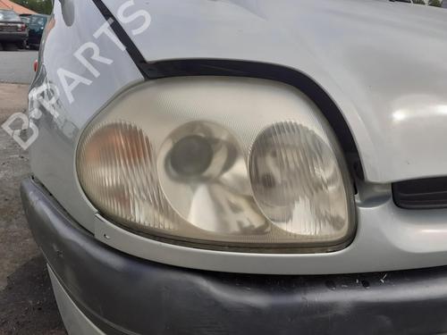 Højre forlygte RENAULT CLIO II (BB_, CB_) 1.6 16V (BB01, BB0H, BB0T, BB14, BB1D, BB1R, BB2KL, BB3G... (107 hp) 27035516