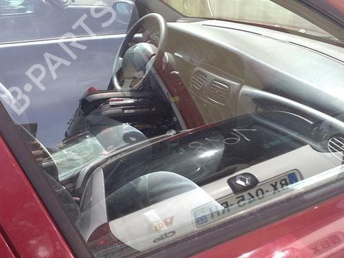 Right sun visor RENAULT MEGANE I Classic (LA0/1_) 1.4 16V (LA0D, LA1H, lA0W, LA10) | BP27034777I2 