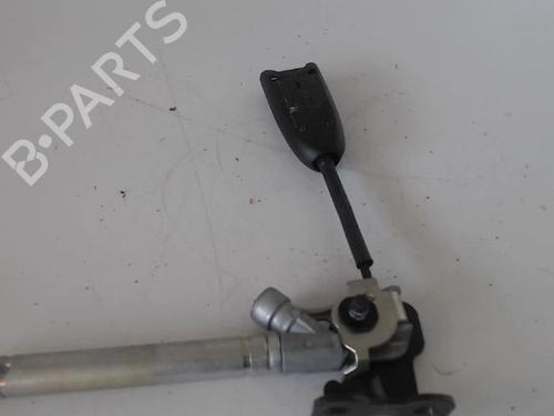 seat-buckle-renault-megane-iii-hatchback-bz01_-b3_-2008-27030558 main image