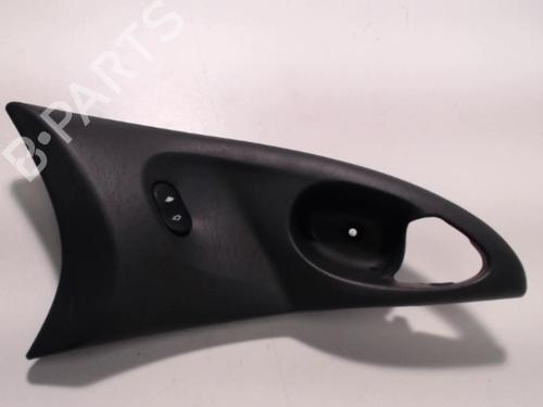 Used Right front window switch FORD FOCUS I (DAW, DBW) 1.8 Turbo DI / TDDi (90 hp) 27029399