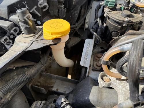 Used Windscreen washer tank RENAULT KANGOO Express (FW0/1_) 1.5 dCi 90 (FW0G, FW05, FW08, FW11) (90 hp) 27033483