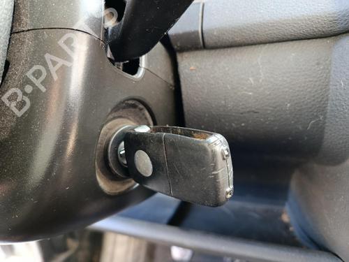 Bloccasterzo VW POLO IV (9N_, 9A_) 1.4 TDI (70 hp) 29847105
